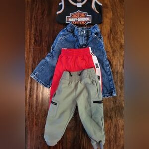 4 pc BUNDLE BOY'S SZ 18 MONTH CLOTHING. ALL EXCELLENT CONDITION